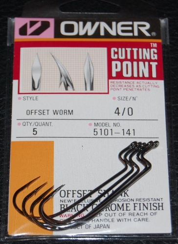 Owner 5101 Offset Shank Worm Hooks Size 4/0 Jagged Tooth Tackle