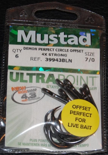 Mustad 39943NP-BN (old ref. 39943BLN) Demon 4X Perfect Offset Circle Hooks  - Size 7/0