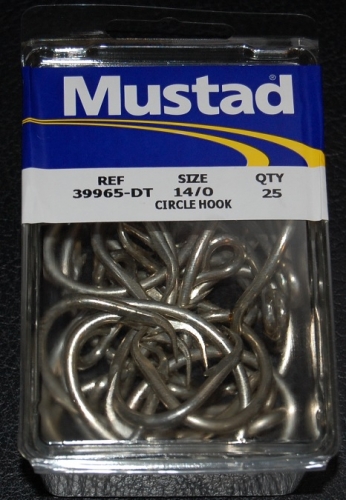 Mustad 39965-DT Duratin Circle Hooks Size 14/0 Jagged Tooth Tackle