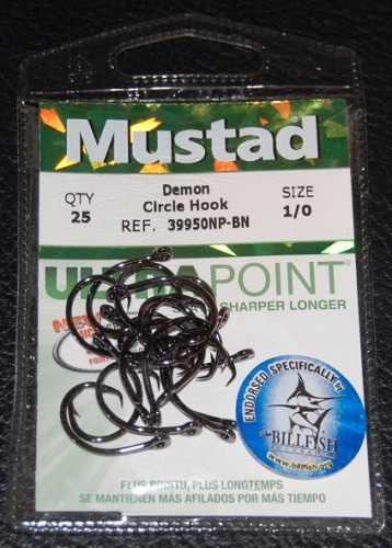 Mustad 39950NP-BN Demon Perfect Circle Hooks Size 1/0 Jagged Tooth Tackle