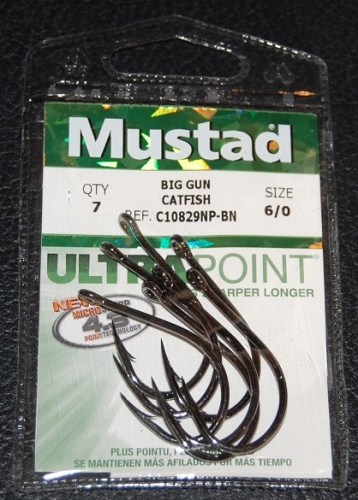 Mustad C10829NP-BN Big Gun Catfish Hooks Size 6/0 Jagged Tooth Tackle