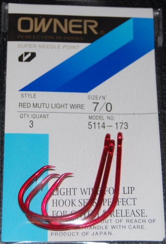 Owner 5114 Mutu Light Red Hooks Size 7/0 Jagged Tooth Tackle