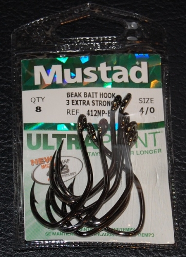 Mustad 412NP-BN 3X Strong Skipjack Bend Beak Hooks Size 4/0 Jagged Tooth  Tackle